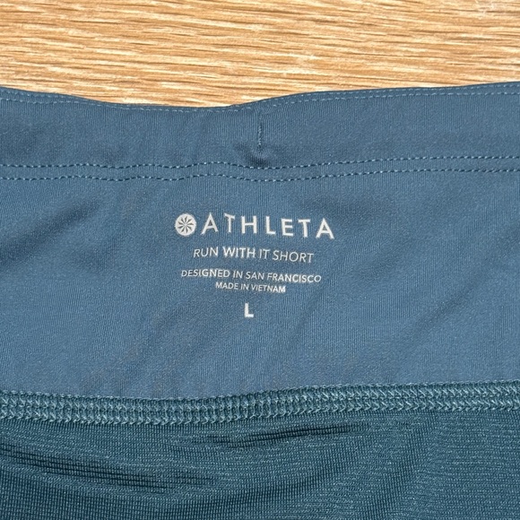 Athleta Run With It Short - Picture 4 of 4